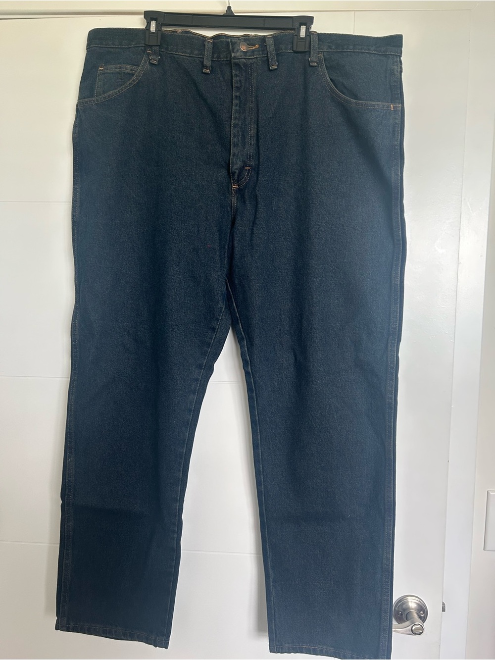 Rustler Men's Relaxed Dark Blue Denim Jeans